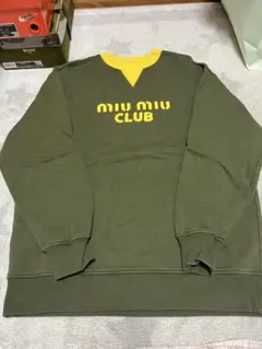 2026年最新】MIU MIU トレーナー・スウェットの人気アイテム - メルカリ