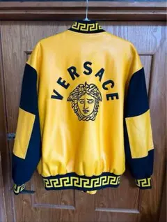 2026年最新】VERSACE スタジャンの人気アイテム - メルカリ