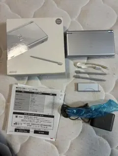 2026年最新】ds lite グロスシルバーの人気アイテム - メルカリ