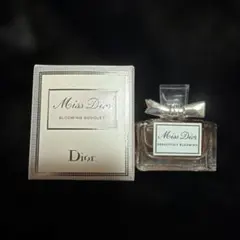 2026年最新】absolutely bloomingの人気アイテム - メルカリ