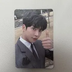 2026年最新】sf9 ロウン トレカの人気アイテム - メルカリ