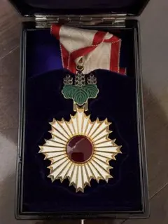 2026年最新】勲章 旭日章の人気アイテム - メルカリ