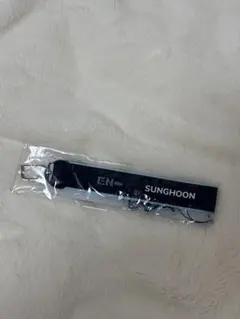 2026年最新】enhypen マルチストラップの人気アイテム - メルカリ