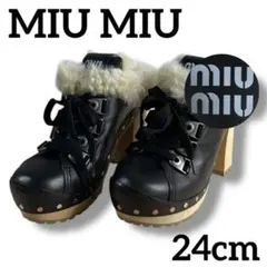 2026年最新】MIU MIU ムートンブーツの人気アイテム - メルカリ