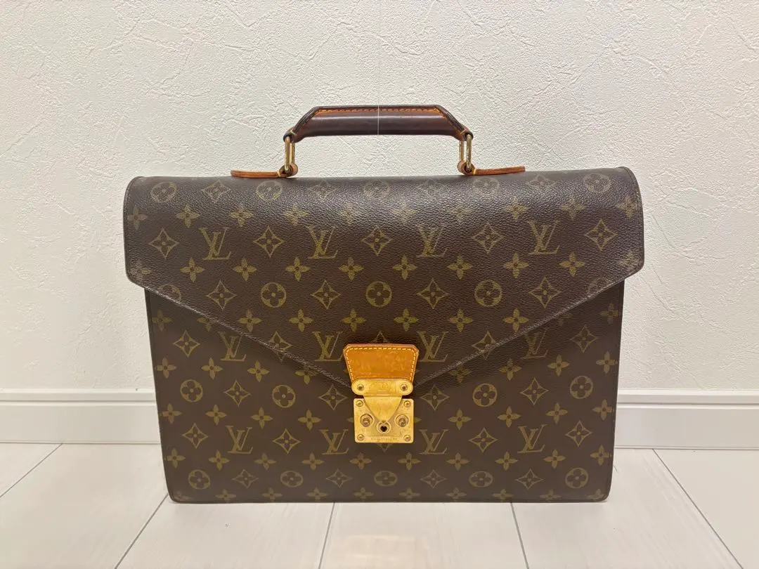 2026年最新】ルイヴィトン コンセイエの人気アイテム - メルカリ