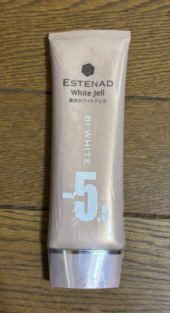 2026年最新】エステナード薬用ホワイトジェルの人気アイテム - メルカリ
