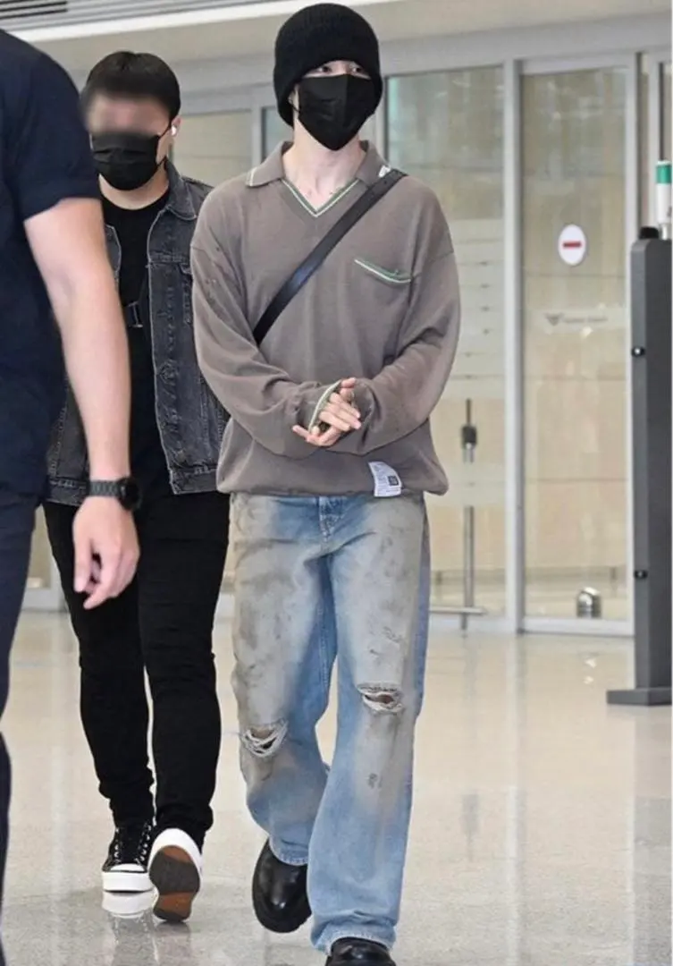 2026年最新】ミハラヤスヒロ ダメージ ニットの人気アイテム - メルカリ