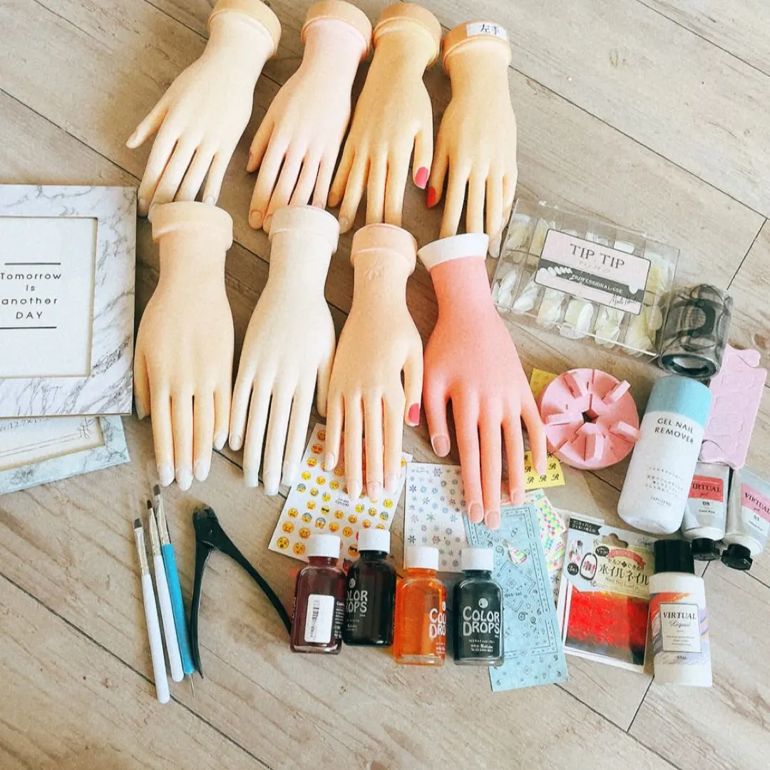 2026年最新】ハンドくん ネイルの人気アイテム - メルカリ