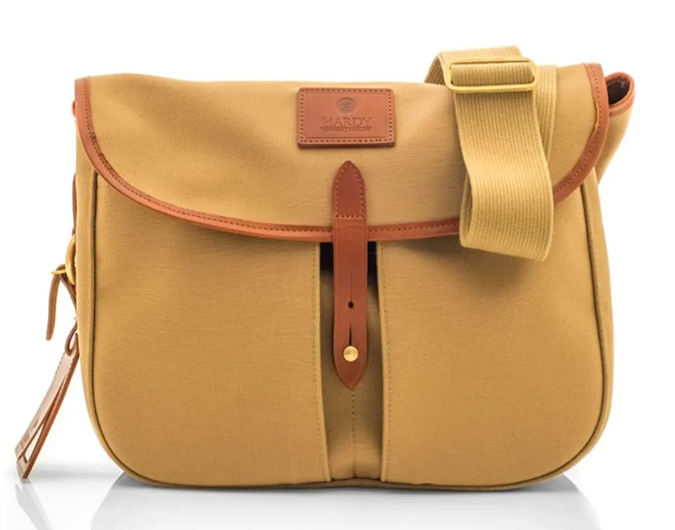 2026年最新】HARDY ショルダーバッグの人気アイテム - メルカリ