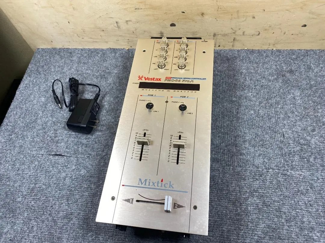 2026年最新】Vestax ベスタクス VMC-002 DJミキサーの人気アイテム
