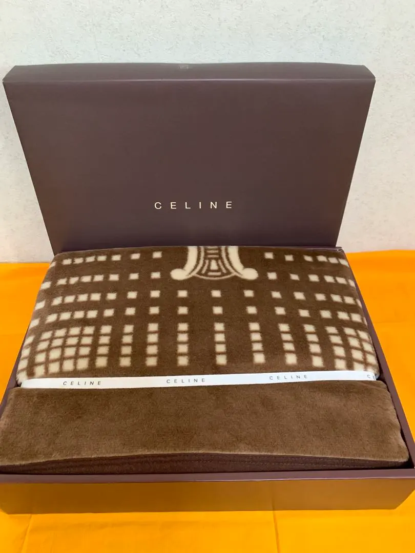 2026年最新】セリーヌ ハーフケット アクリルの人気アイテム - メルカリ