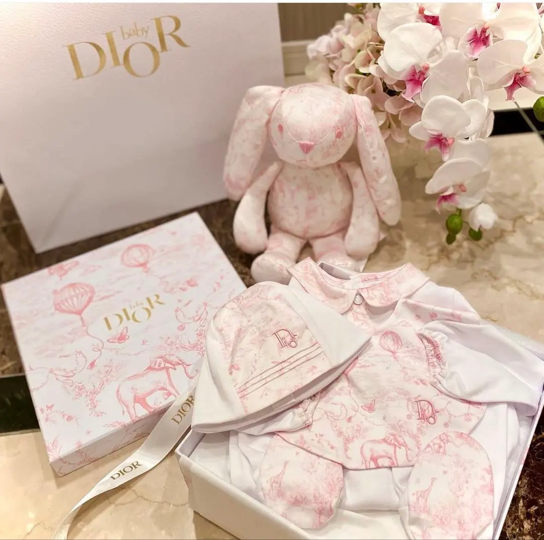 2026年最新】baby Dior ぬいぐるみの人気アイテム - メルカリ