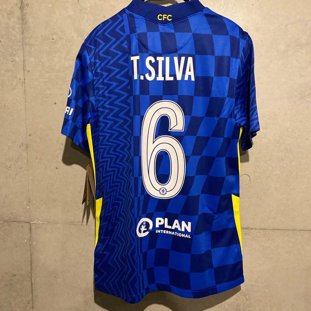 2026年最新】チアゴ・シウバの人気アイテム - メルカリ