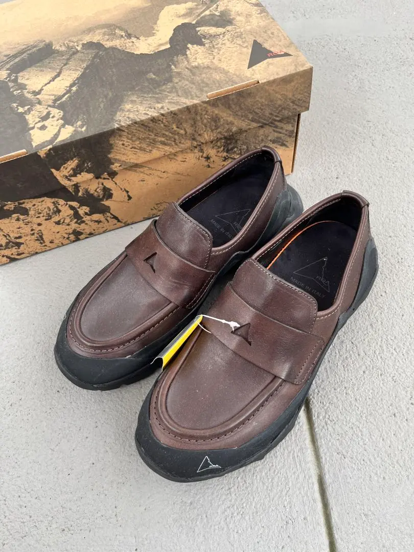 2026年最新】roa hiking ローファーの人気アイテム - メルカリ