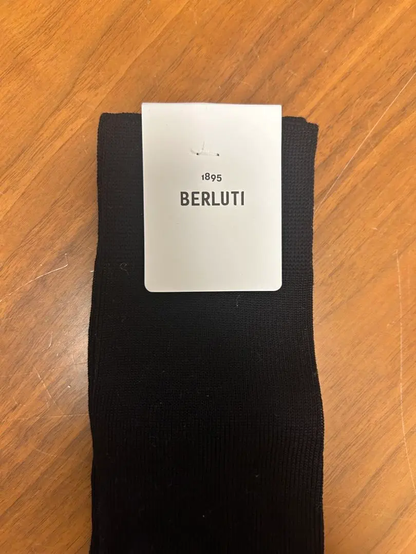 2026年最新】Berluti ソックスの人気アイテム - メルカリ