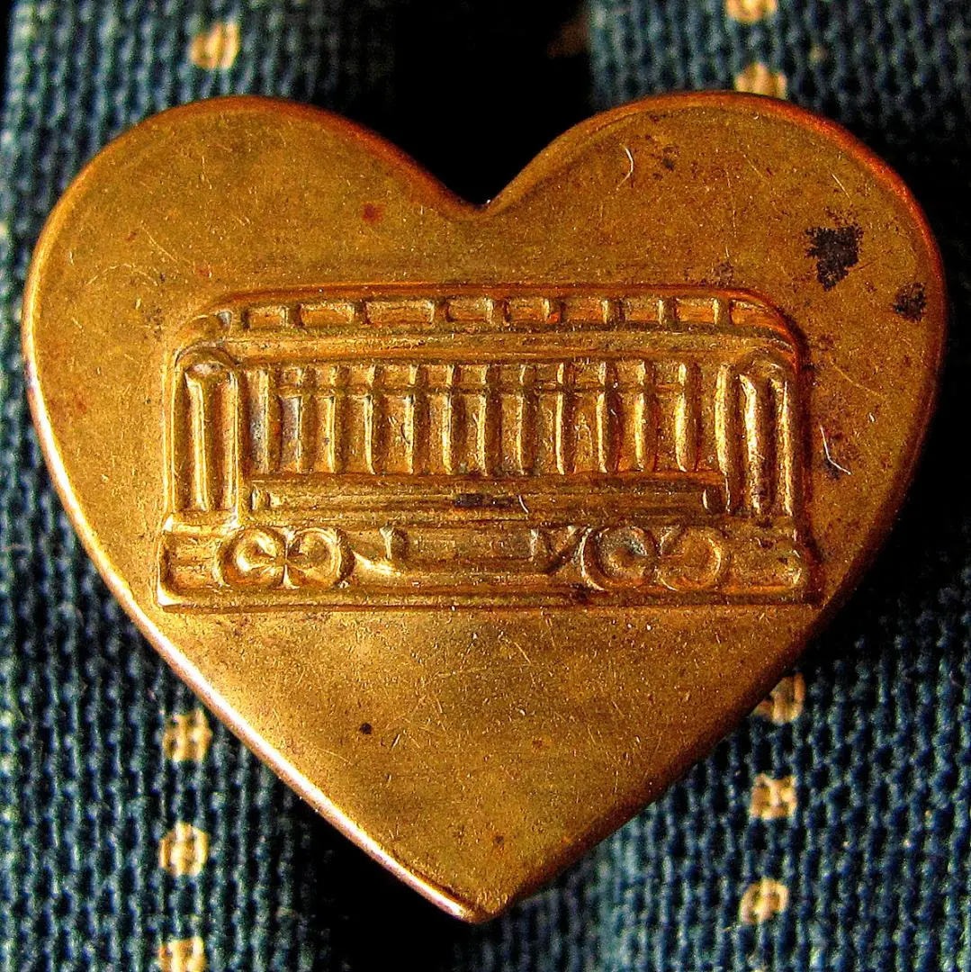 2026年最新】carhartt チェンジボタンの人気アイテム - メルカリ