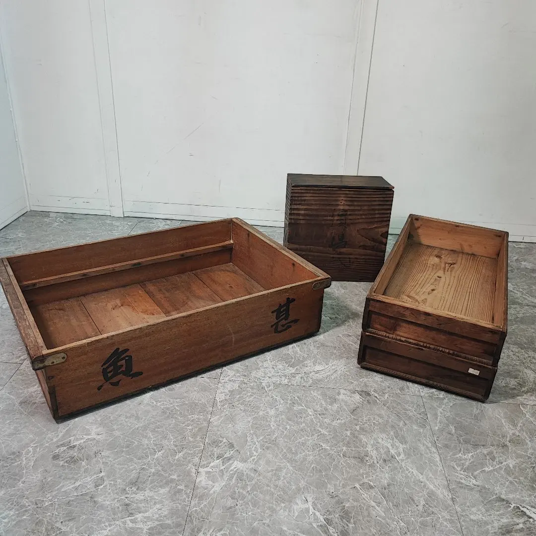 2026年最新】トロ箱の人気アイテム - メルカリ