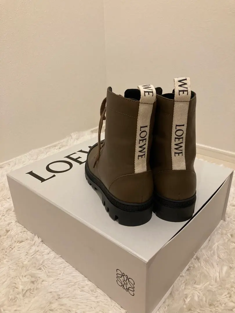 2026年最新】LOEWE サイドゴアブーツの人気アイテム - メルカリ