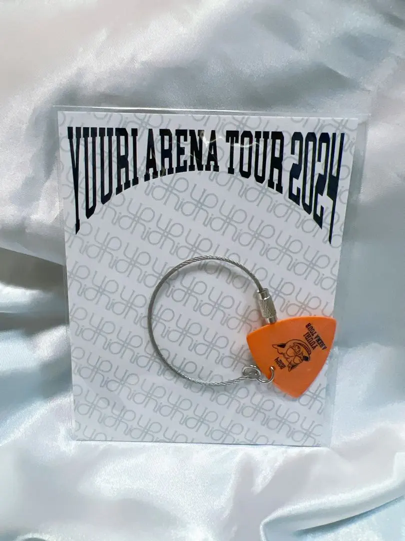 2026年最新】優里ピックキーホルダーの人気アイテム - メルカリ