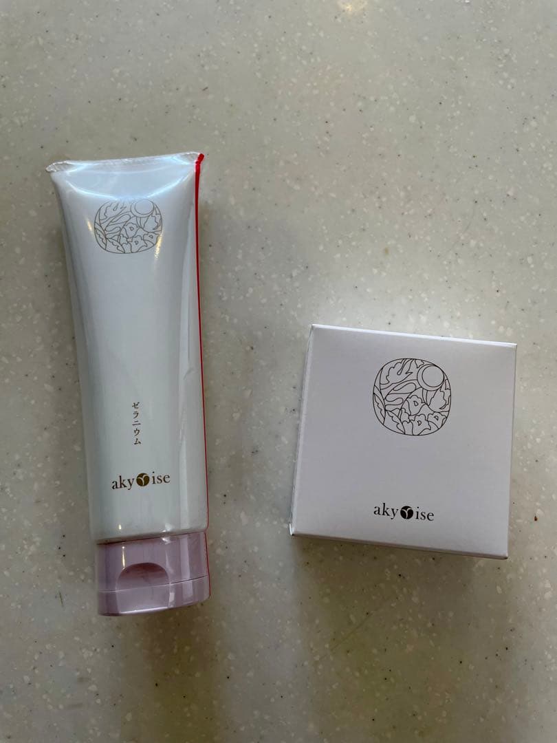 akyuise 洗顔料 日本製 アミノ酸あわ洗顔料 | 松山油脂 – 松山油脂オンラインストア