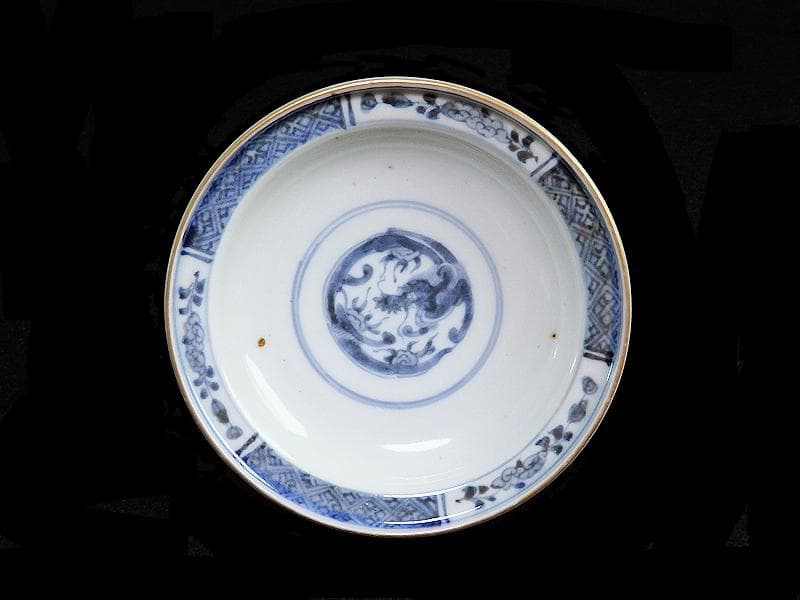 大聖寺伊万里 牡丹に毘沙門亀甲の図 大振蓋茶碗 大振蓋向