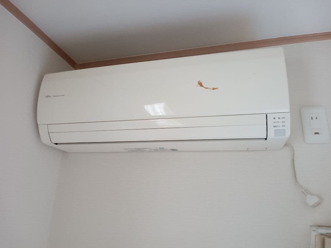 引き取り限定です！富士通☆AS-J22B-W　2012年製造 6～9畳 ☆ 引き取り限定です！富士通☆AS-J22B-W 2012年製造 6～9畳 ☆ 引き取り