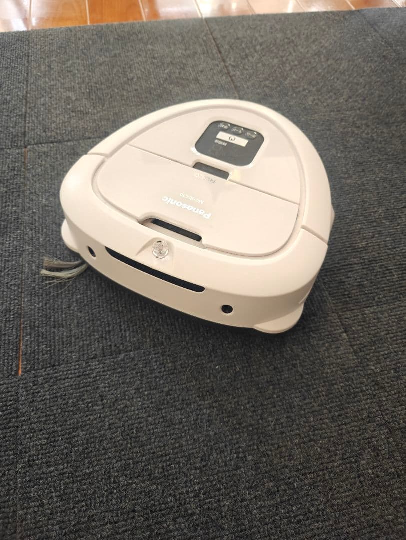 Panasonic MC-RSC10 ロボット掃除機 本体 充電器付き 概要 ロボット掃除機「ルーロ ミニ」 MC-RSC10 | 掃除機・クリーナー