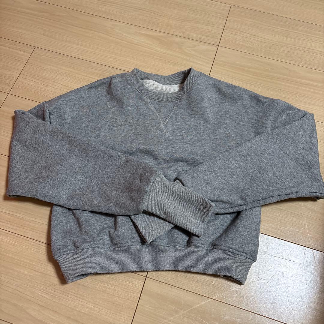 Bibiy スウェット - メルカリ