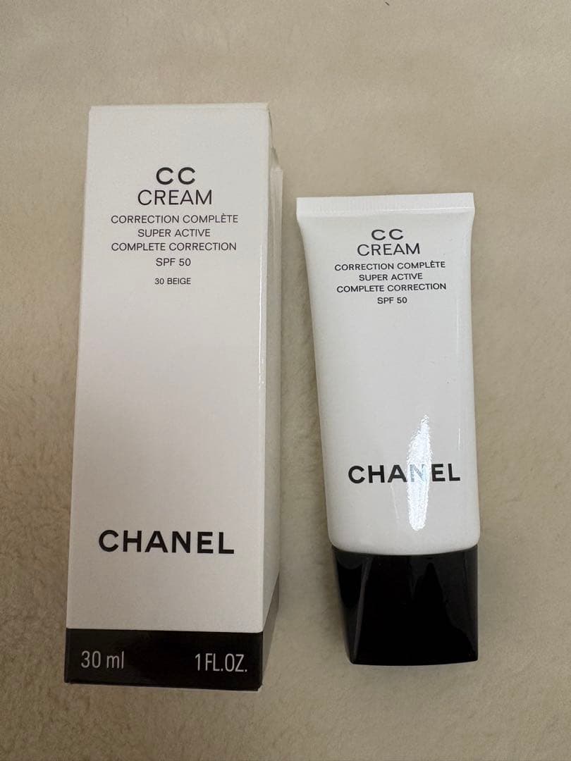 CCクリーム CHANEL CC CREAM 30 BEIGE 30ml Amazon.co.jp: Chanel CC Cream N # 30 Beige : Beauty