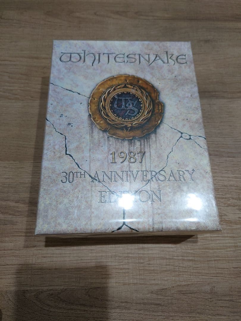 海外版ホワイトスネイク白蛇の紋章サーペンスアルバス30周年記念