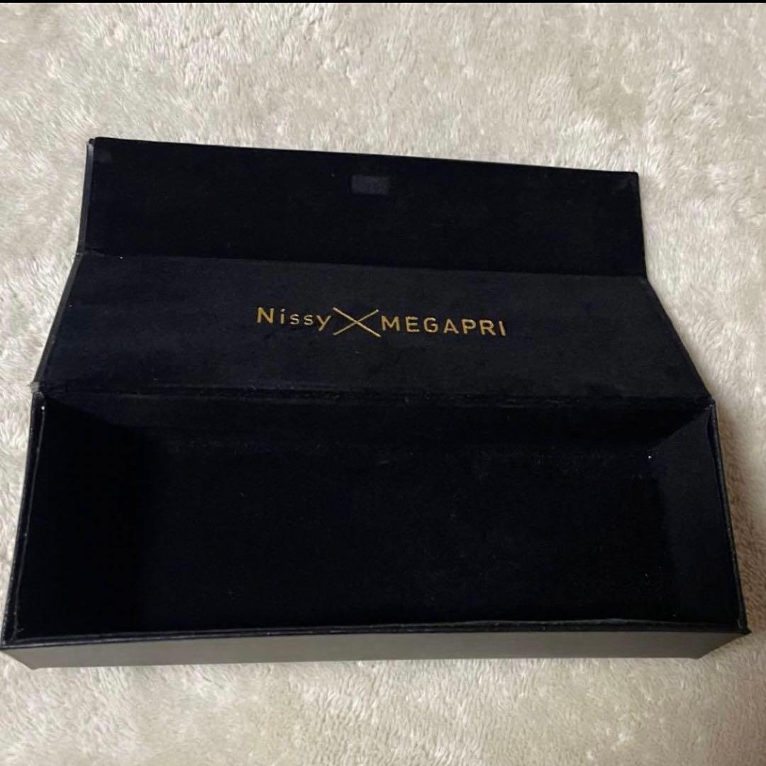 新品未使用品 Nissy N5 UV加工メガネ ケース・メガネ拭き・取扱説明