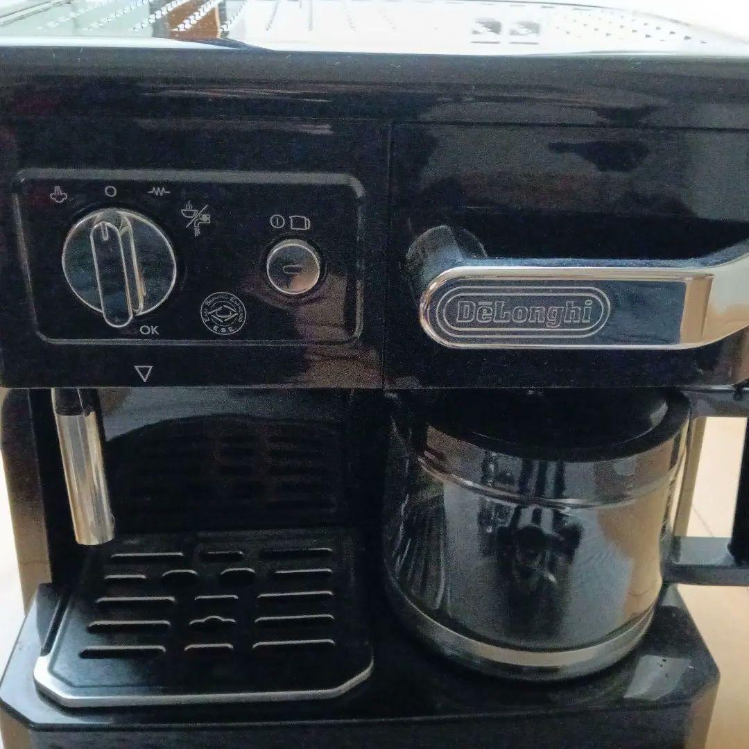 デロンギ コンビコーヒーメーカー BCO410J-B ブラック Amazon | DeLonghi コンビコーヒーメーカー ブラック BCO410J-B 9-10