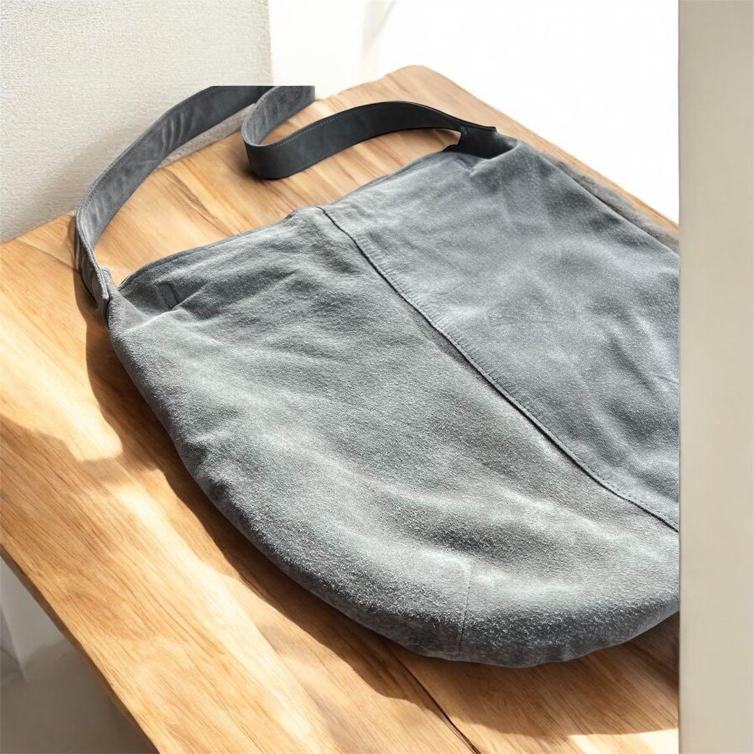 美品】北欧暮らしの道具店 撥水スエードの2WAYトートバッグ グレー