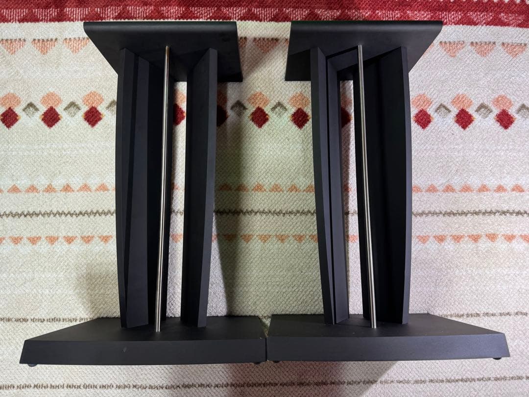 BOSE AS-2ボーズ　純正　スタンド 希少品】ボーズ BOSE AS-2 純正 フロアスピーカースタンド - メルカリ