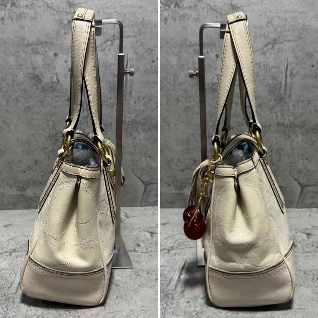COACH Y2K Signature TurnLock Boston Bag - メルカリ