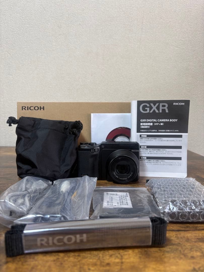 C*a様 RICOH GXR レンズセット　完動品 ASCII.jp：「GXR」でコンバージョンレンズを使ってみた！ (1/3)