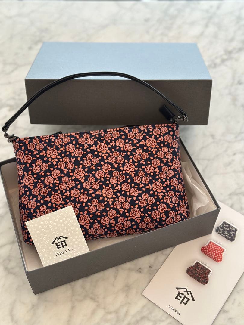 印伝バック 甲州印伝 更紗 伝統工芸 鹿革 漆 ハンドバッグ | 株式会社 印傳屋上原