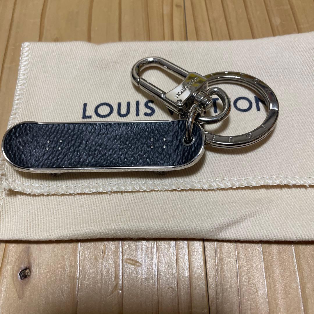 極美品］LOUIS VUITTON エクリプス スケボー キーホルダー - メルカリ