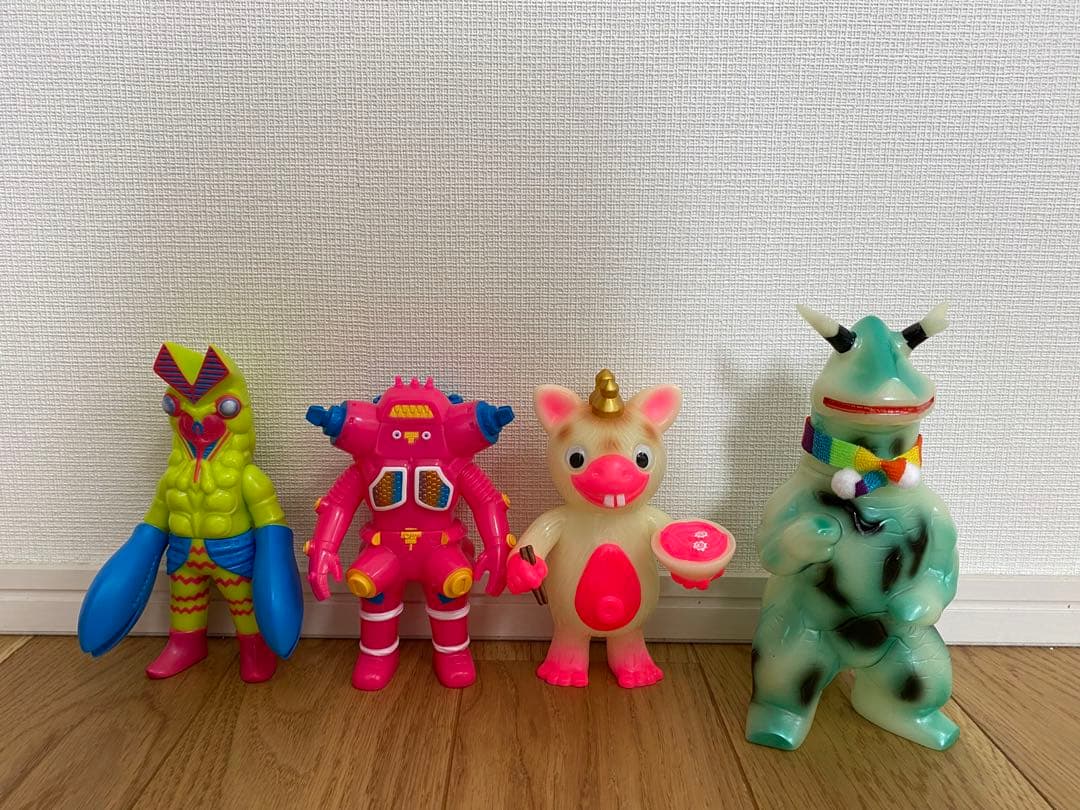 ソフビ4体セット　バルタン星人、キングジョー、ブースカ、エレキング ウルトラマン ソフビ ゼットン バルタン星人 キングジョー｜Yahoo