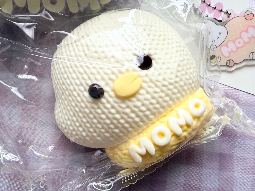 MoMoスクイーズ 冬のシリーズ - メルカリ