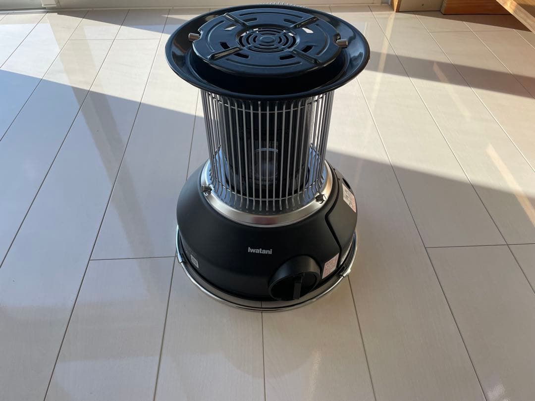 イワタニ 「マル暖」CB-STV-MRD Iwatani（イワタニ） マル暖 CB-STV-MRD カセットガスストーブ