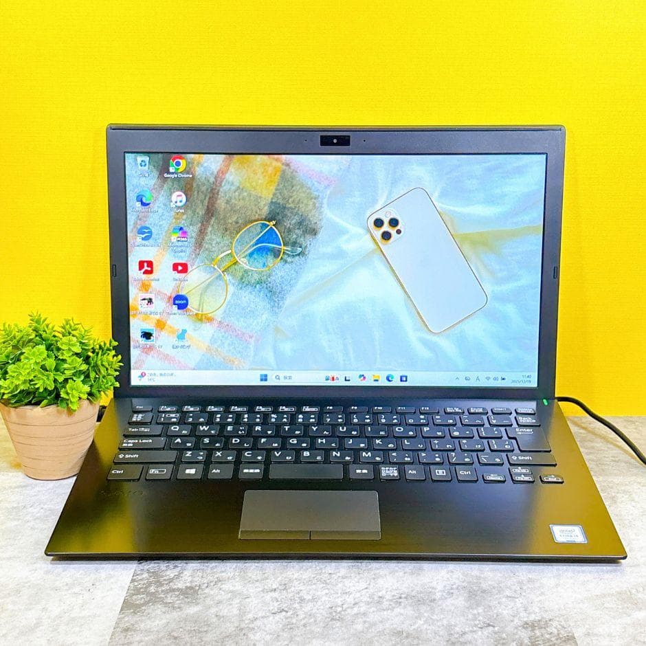 小型軽量❣SSDで快適✨i5 フルHD カメラ付き Windows11仕事趣味
