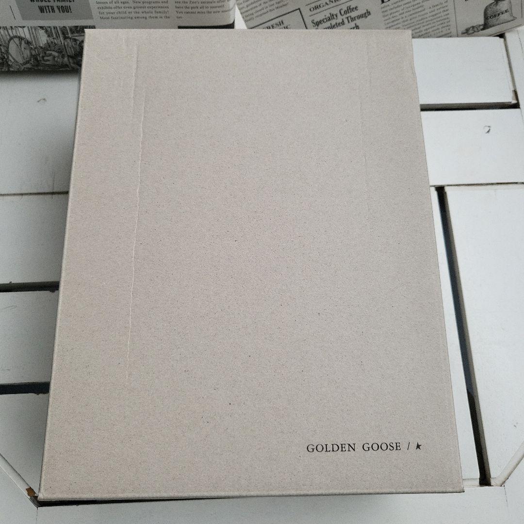 ゴールデングース ショルダーバッグ シルバー 斜めがけななめがけ 銀色