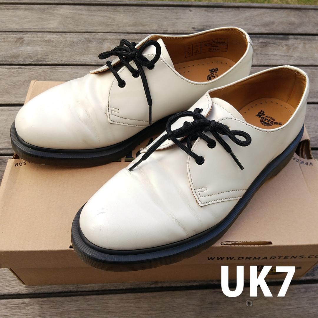 Dr.Martensドクターマーチン 3ホール 1461PW UK7 白 箱付き - メルカリ