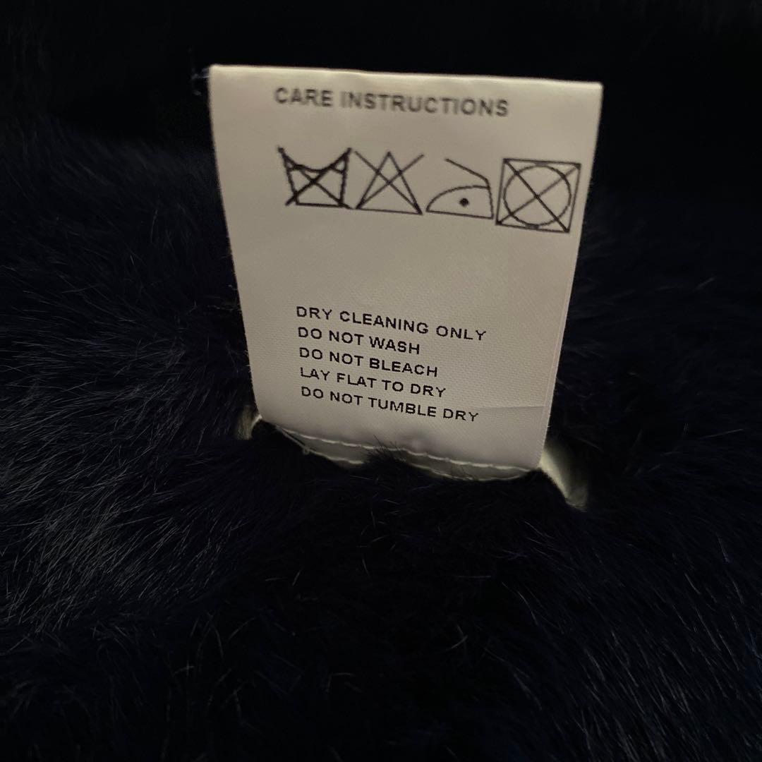 AMOMENTO フェイクファーバラクラバ ネイビー - メルカリ