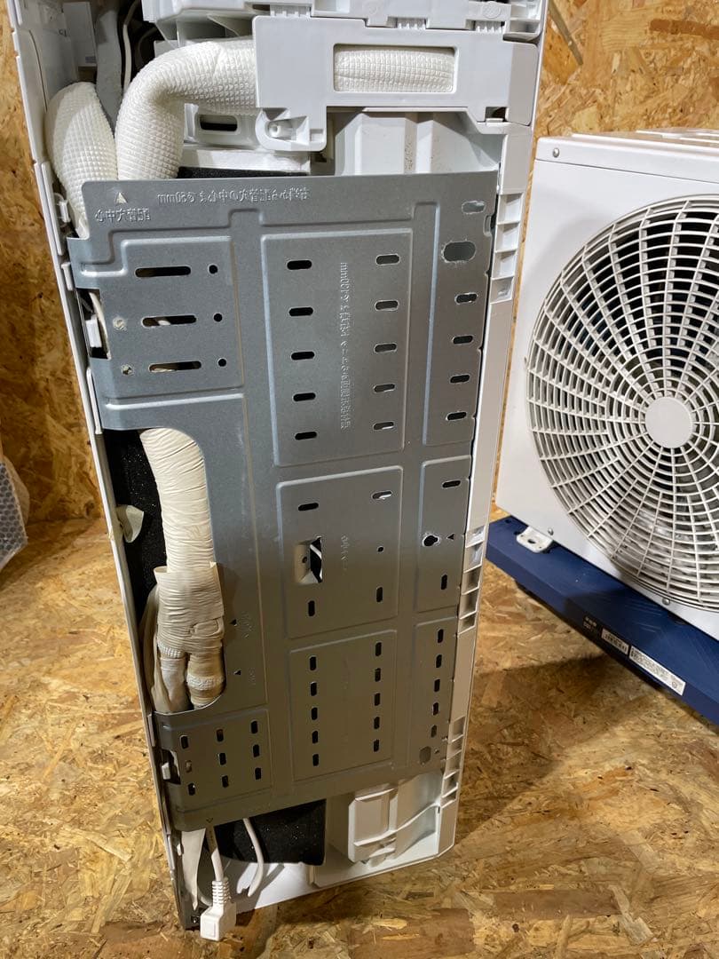 RIAIR 2021年　2.2kw エアコン 6畳〜8畳向け 冷暖房 967