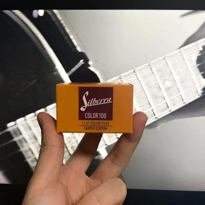 フィルムカメラ Silberra 100 LIMITED FILM!!!! What is Silberra 100?  the color film stock you don't know