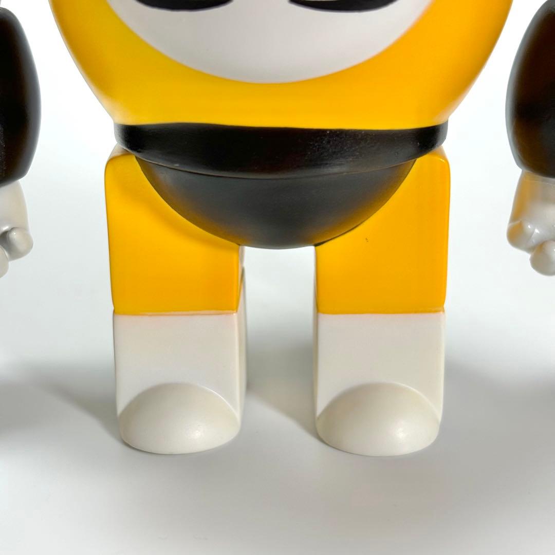 Kelvin Wong 《怪獣 TELETOBI 》 ソフビ インディーズ