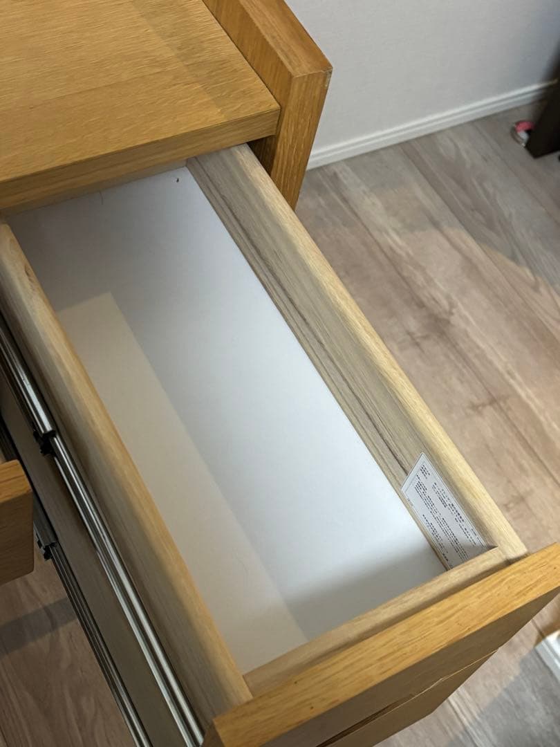 これで最終値下げ！　unico ドレッサー