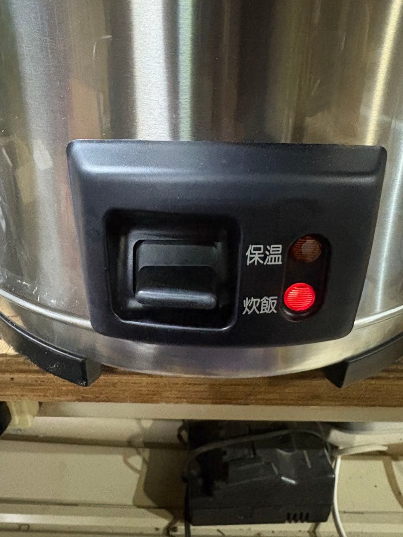 タイガー 業務用ジャー炊飯器JNO-A270 未使用　美品 2.7L 1.5升